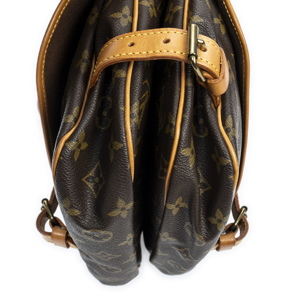 Louis Vuitton Saumur MM - Picture 7 of 11